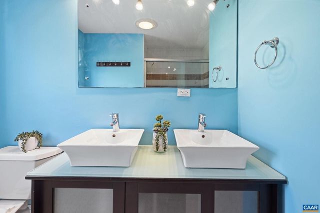 1641 CHERRY AVE, Charlottesville, VA 22903