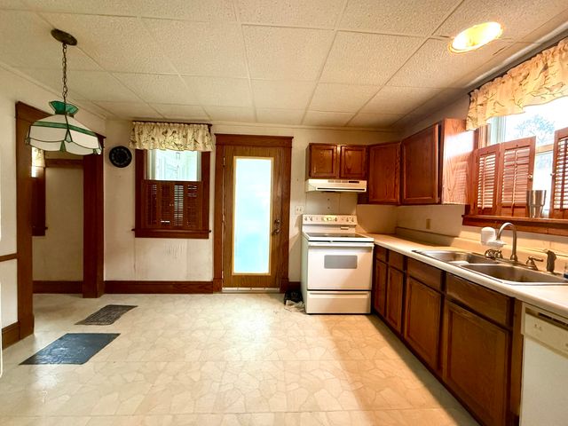 111 Academy Street, Malone, NY 12953