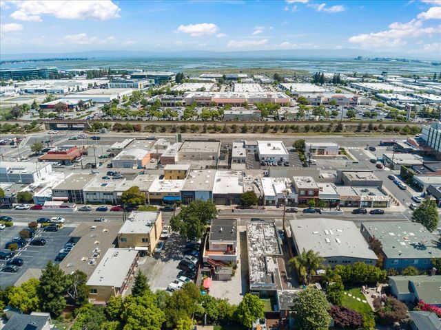 1176 Laurel Street, San Carlos, CA 94070