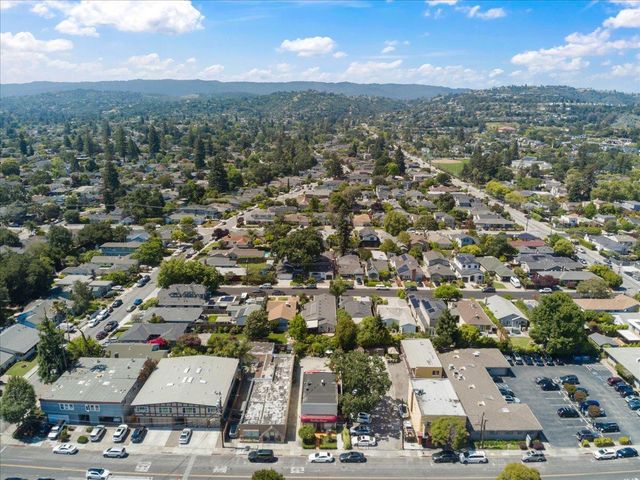 1176 Laurel Street, San Carlos, CA 94070