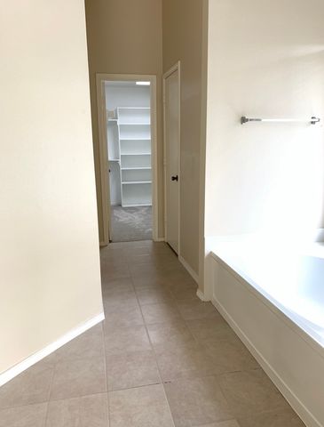 205 Branch Bend, Euless, TX 76039