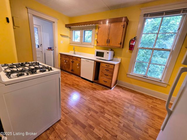 1604 S Shelby St, Louisville, KY 40217