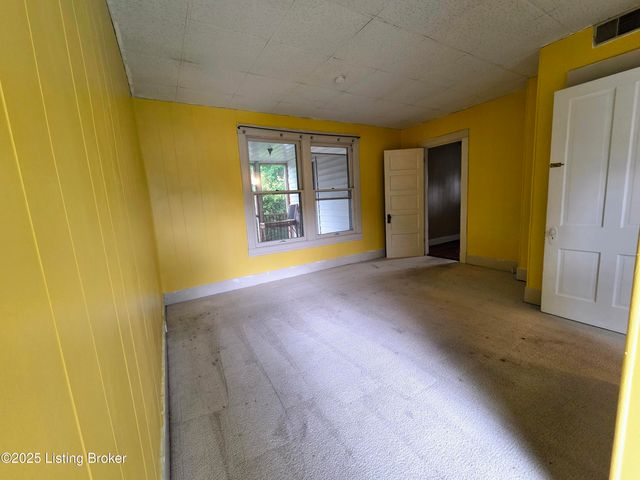 1604 S Shelby St, Louisville, KY 40217