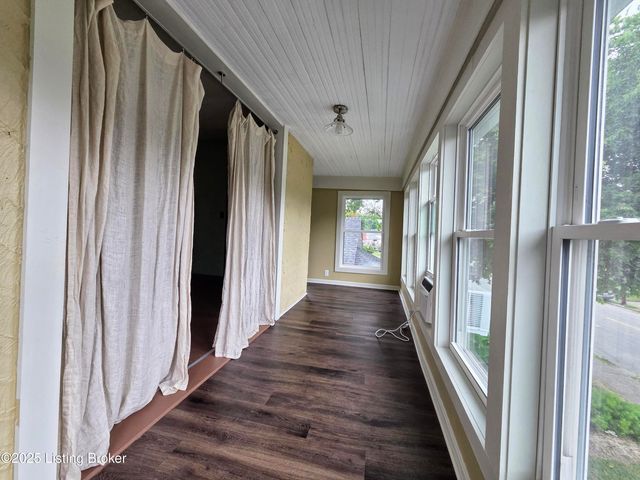 1604 S Shelby St, Louisville, KY 40217