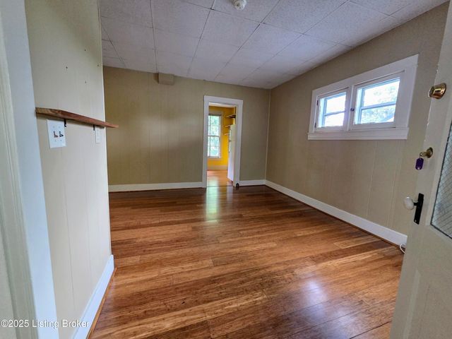 1604 S Shelby St, Louisville, KY 40217