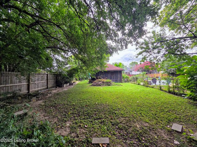 1604 S Shelby St, Louisville, KY 40217