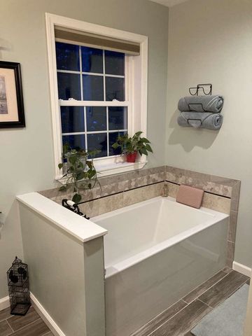 260 Overlake Drive, Georgia, VT 05454