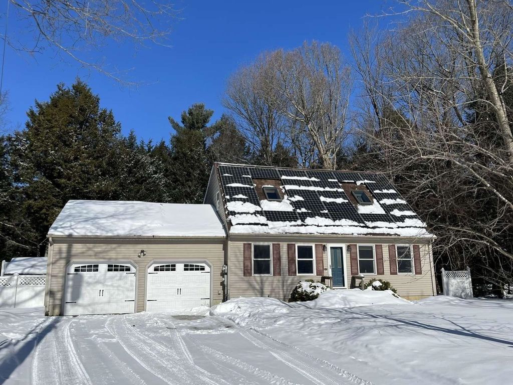 260 Overlake Drive, Georgia, VT 05454