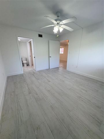 16340 DUBLIN CIRCLE 101, Fort Myers, FL 33908