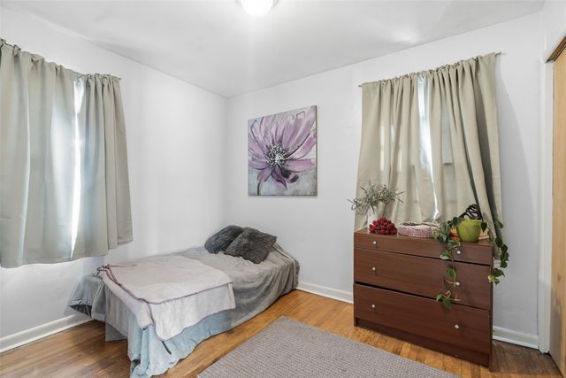 624 40th Street NE, Cedar Rapids, IA 52403