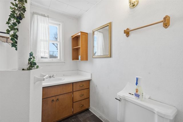 624 40th Street NE, Cedar Rapids, IA 52403