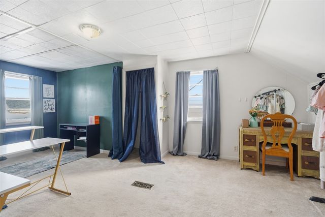 624 40th Street NE, Cedar Rapids, IA 52403