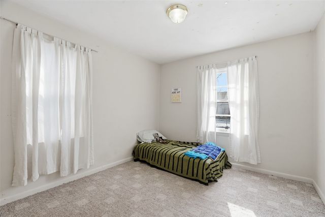 624 40th Street NE, Cedar Rapids, IA 52403