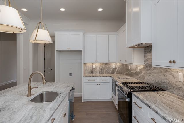 17 Oaklana, Tuscaloosa, AL 35406