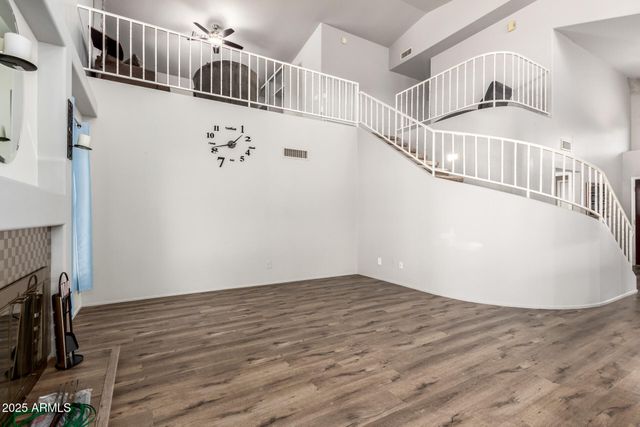 3940 W PARK VIEW Lane, Glendale, AZ 85310