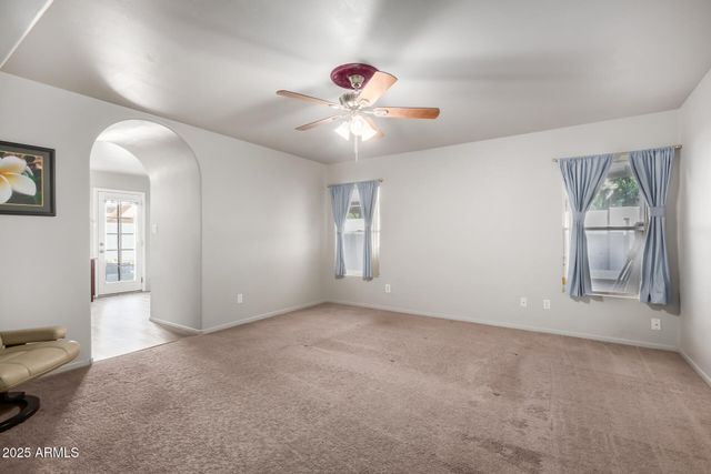 3940 W PARK VIEW Lane, Glendale, AZ 85310