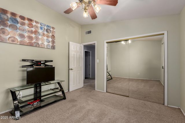 3940 W PARK VIEW Lane, Glendale, AZ 85310