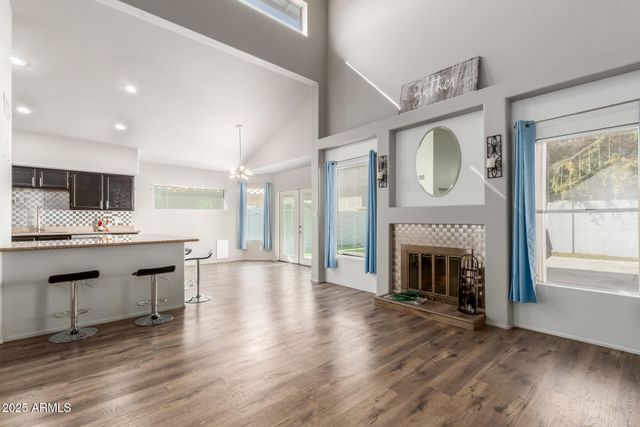 3940 W PARK VIEW Lane, Glendale, AZ 85310