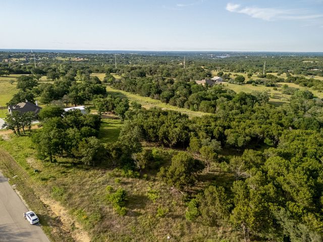 2124 Lacee Court, Granbury, TX 76048