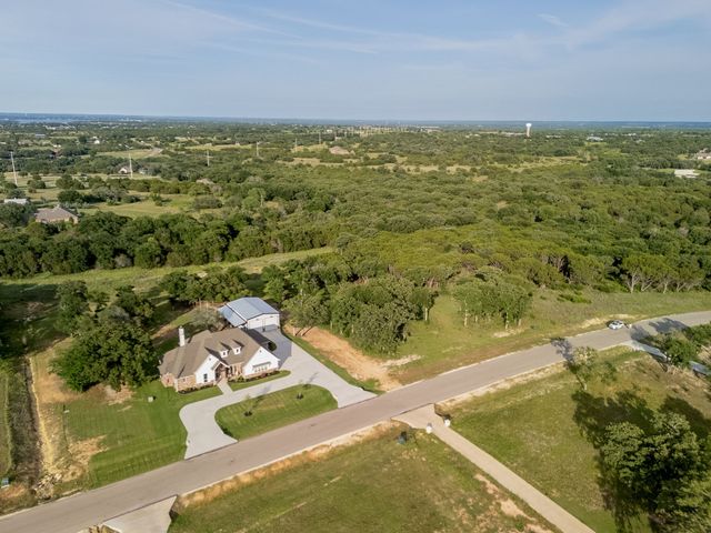 2124 Lacee Court, Granbury, TX 76048