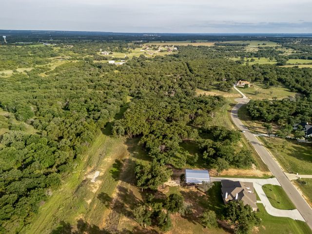 2124 Lacee Court, Granbury, TX 76048
