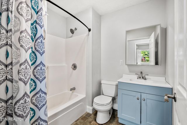 224 Meadow Lane, Sweetwater, TN 37874