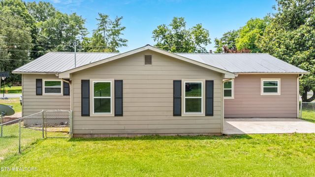 224 Meadow Lane, Sweetwater, TN 37874