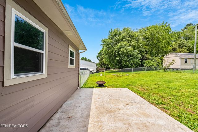 224 Meadow Lane, Sweetwater, TN 37874