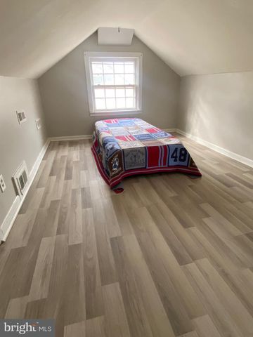 3007 ELMWOOD DR, Alexandria, VA 22303