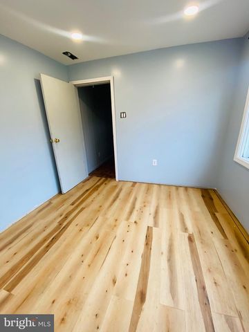 3007 ELMWOOD DR, Alexandria, VA 22303