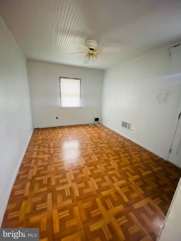 3007 ELMWOOD DR, Alexandria, VA 22303