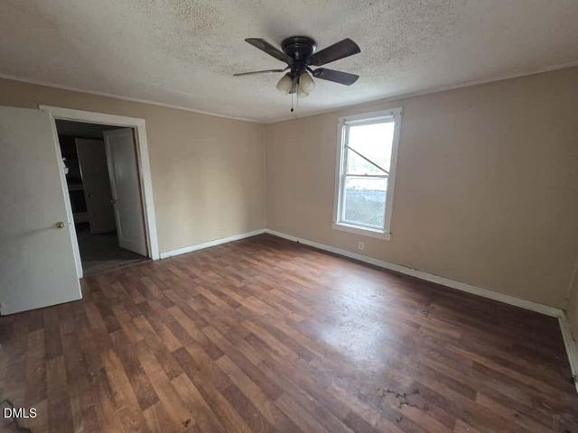 206 S Ethel Street, Selma, NC 27576