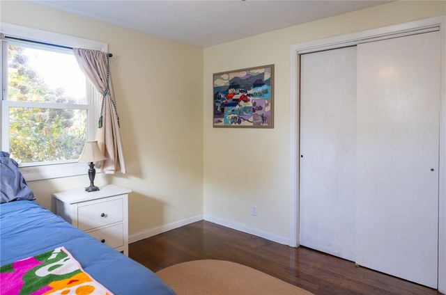 40 Walker Road, Warwick, RI 02889