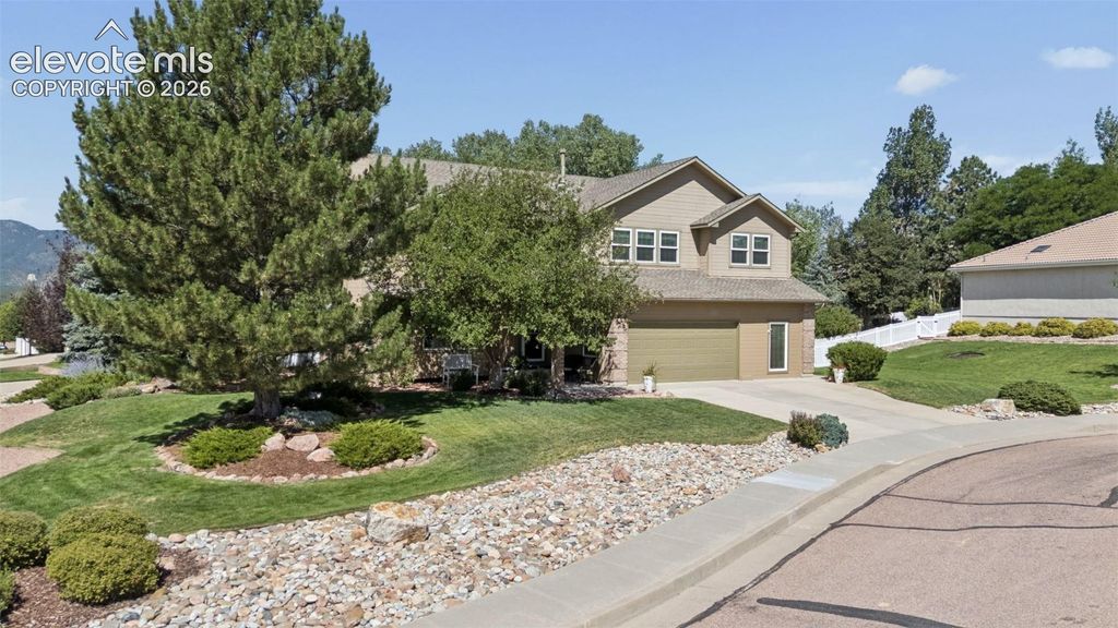 210 Sedona Drive, Colorado Springs, CO 80921 — photo 3