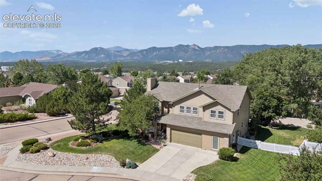 210 Sedona Drive, Colorado Springs, CO 80921 — photo 4
