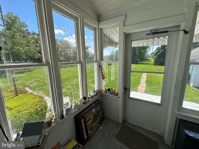13024 SALEM AVE, Hagerstown, MD 21740