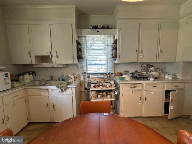 13024 SALEM AVE, Hagerstown, MD 21740
