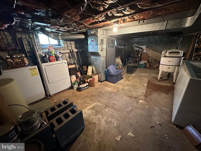 13024 SALEM AVE, Hagerstown, MD 21740