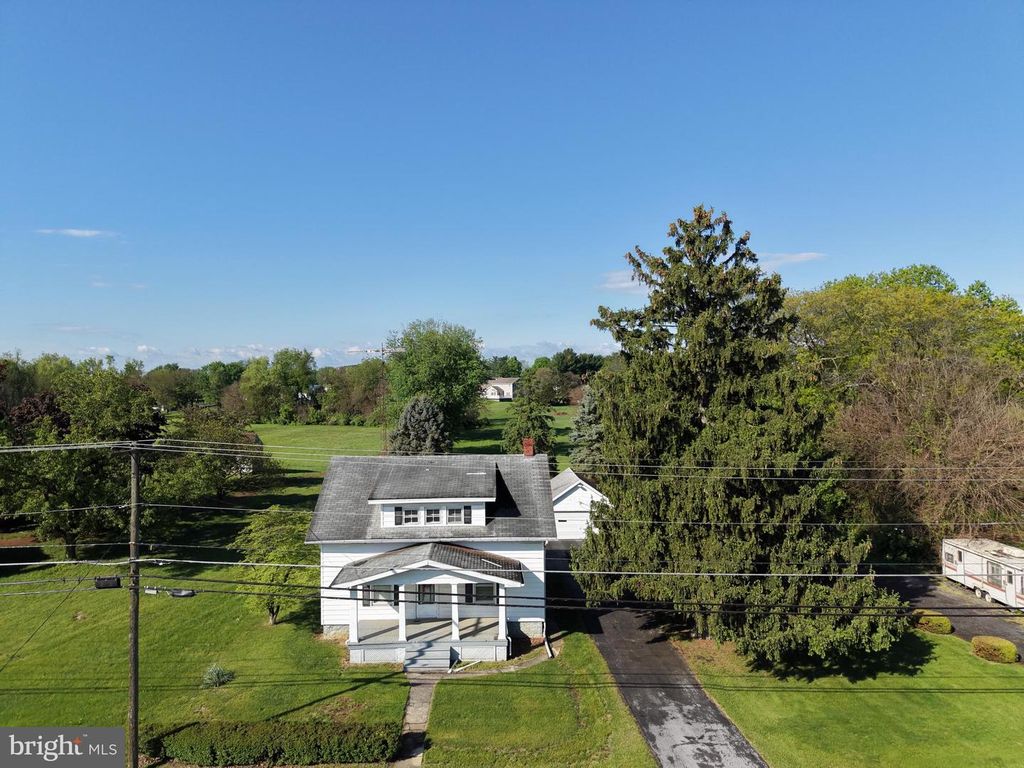 Image 29 of property listing at 13024 SALEM AVE, Hagerstown, MD 21740