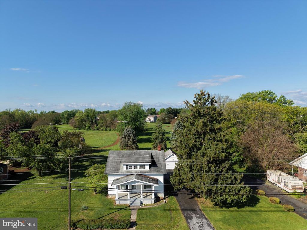 Image 31 of property listing at 13024 SALEM AVE, Hagerstown, MD 21740