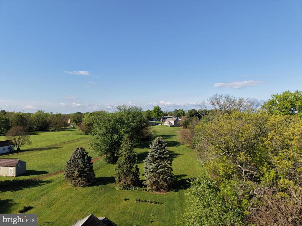 Image 39 of property listing at 13024 SALEM AVE, Hagerstown, MD 21740
