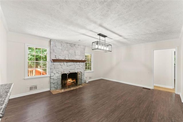 20 Pine Lake Drive, Cumming, GA 30040