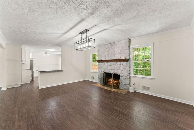 20 Pine Lake Drive, Cumming, GA 30040