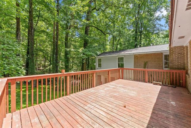 20 Pine Lake Drive, Cumming, GA 30040
