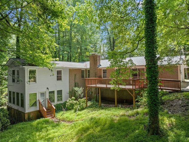 20 Pine Lake Drive, Cumming, GA 30040