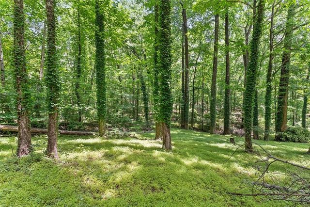 20 Pine Lake Drive, Cumming, GA 30040
