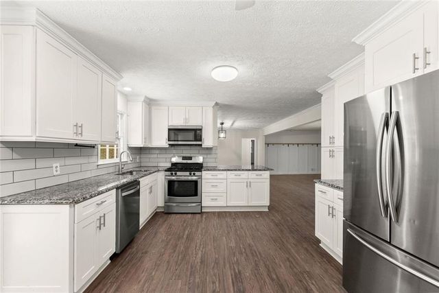 20 Pine Lake Drive, Cumming, GA 30040