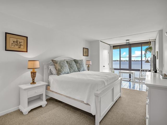 1840 Tarpon Lane D202, Vero Beach, FL 32960
