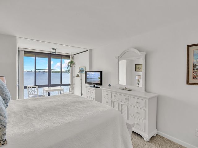 1840 Tarpon Lane D202, Vero Beach, FL 32960