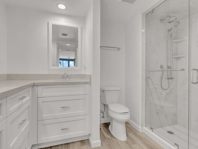 1840 Tarpon Lane D202, Vero Beach, FL 32960